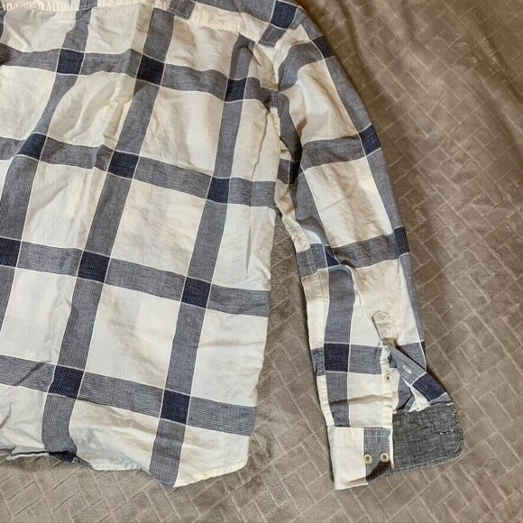 Men's Casual Button Down Shirt - Blue and White Plaid - Picture 12 of 12